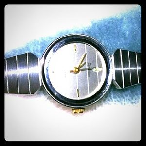 Ladies ARMITRON quartz